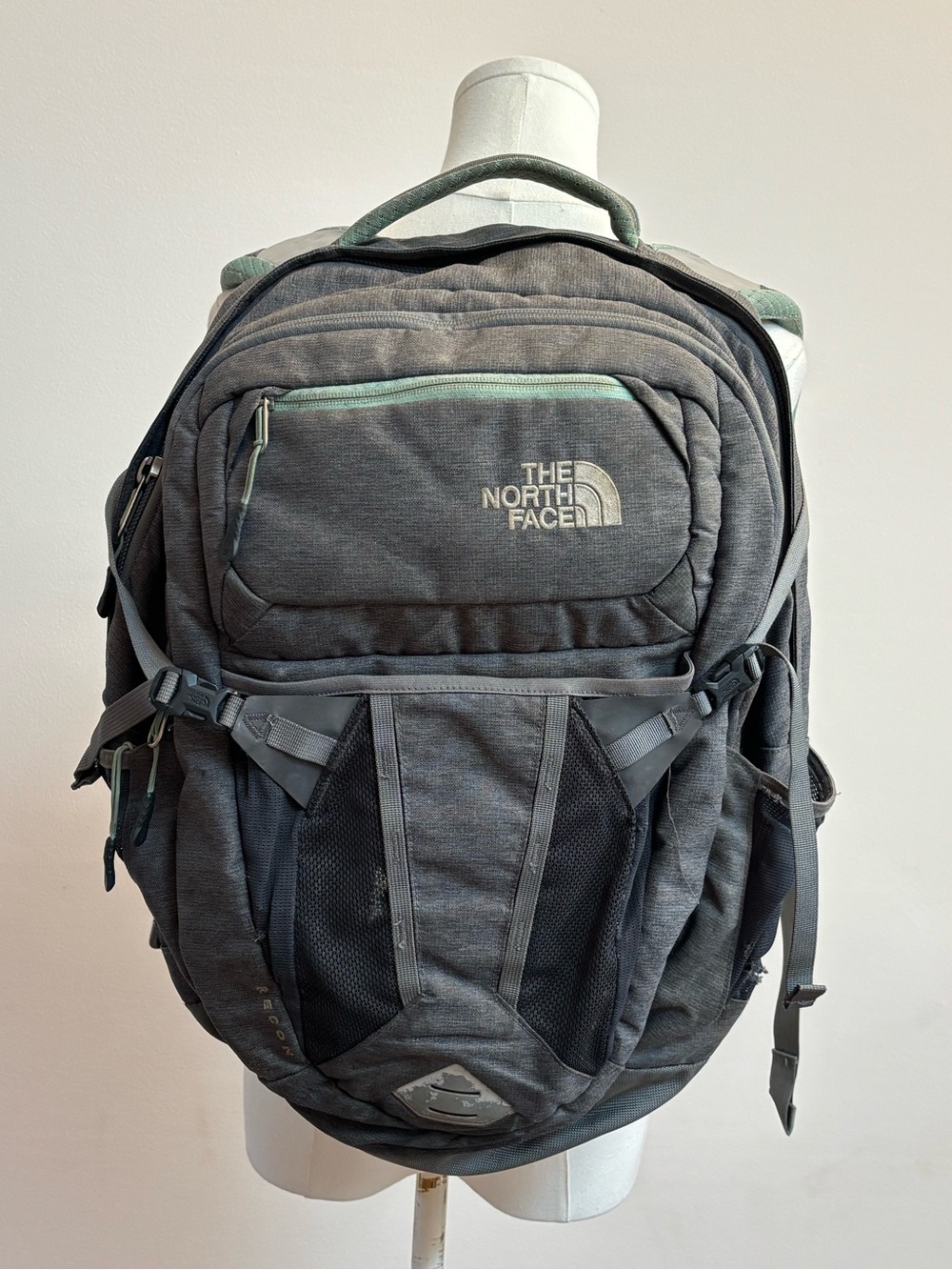 The North Face Recon Backpack Gray Green Laptop Travel School Bag